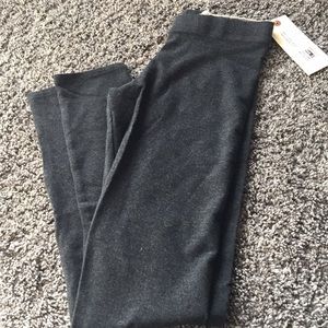 Charcoal grey solow sport leggings.  Brand new